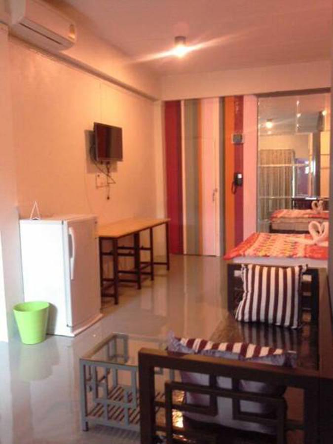 Albergue Buorana Chonburi Exterior foto