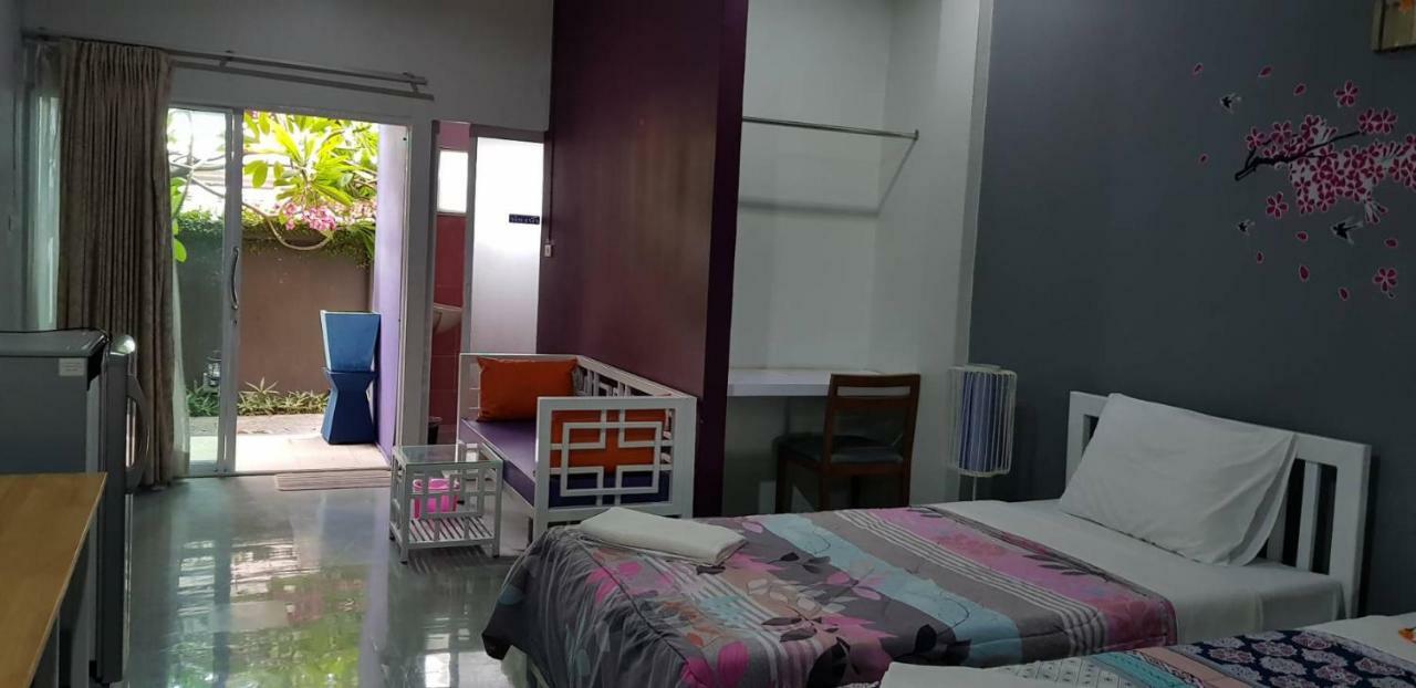 Albergue Buorana Chonburi Exterior foto